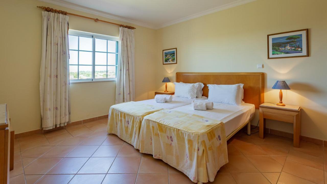 Apartment 2bdr Duplex W Ac & Pool In By Lovelystay