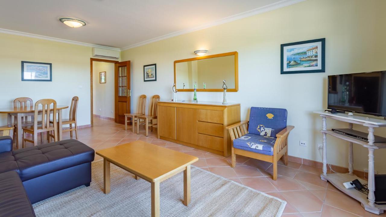 Apartment 2bdr Duplex W Ac & Pool In By Lovelystay *